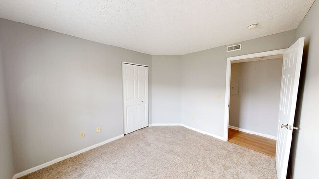 Building Photo - 5347 Cypress Chase