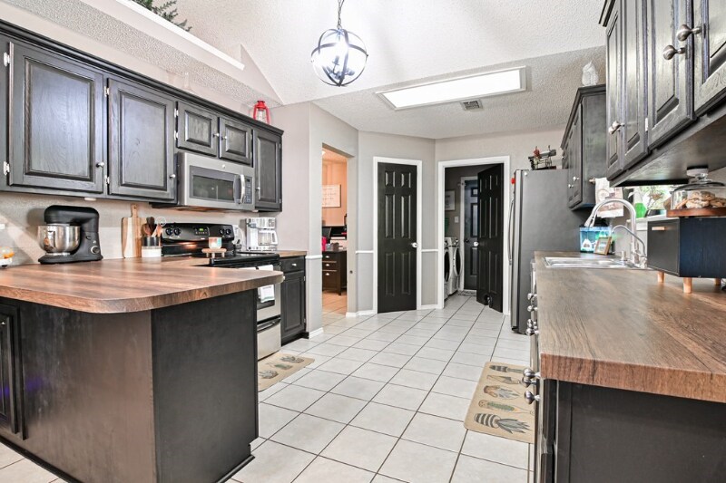 Building Photo - 4507 St Andrews Dr