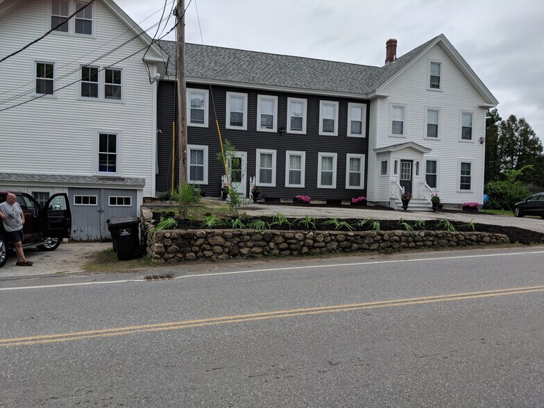 Building Photo - 8 Pleasant St