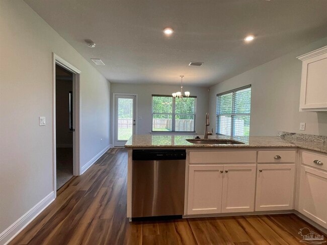 Building Photo - 7130 Sonny Dr