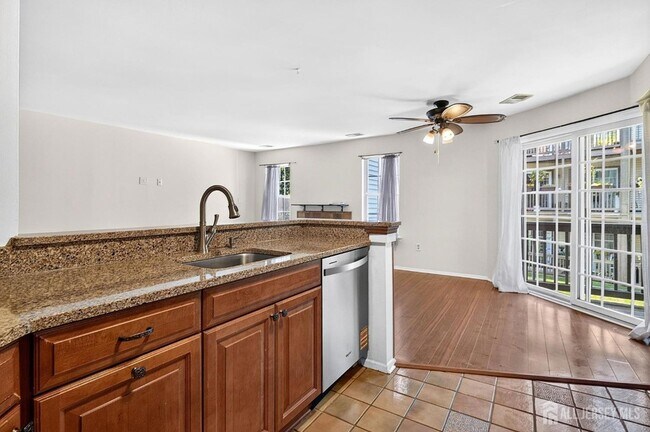 Building Photo - 3252 Cypress Ct
