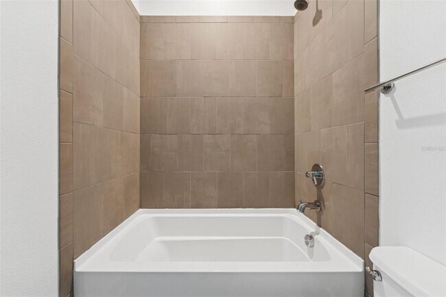 Building Photo - 4810 W McElroy Ave