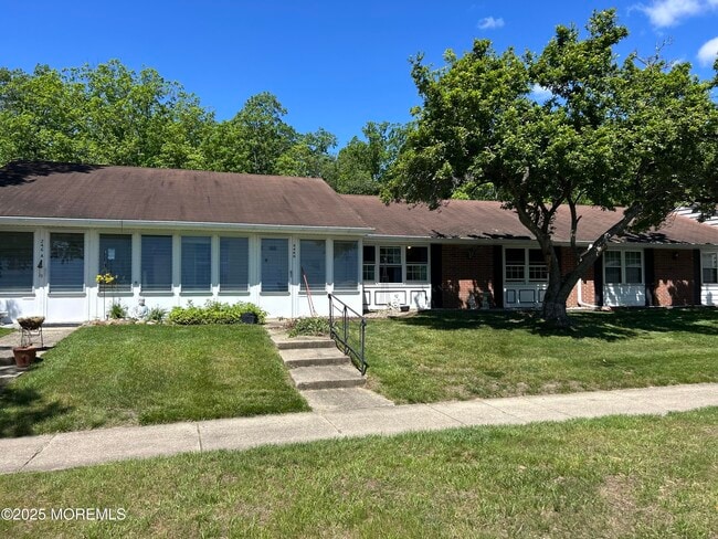 Building Photo - 246B Jefferson Ct