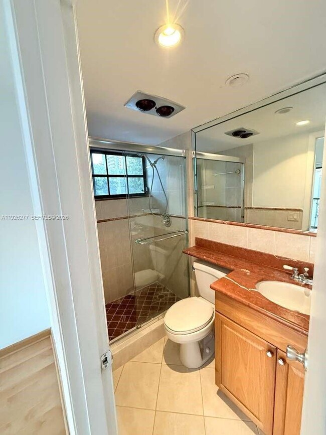 Building Photo - 1990 Brickell Ave