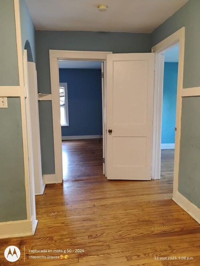 Building Photo - 419 N Princeton Ave