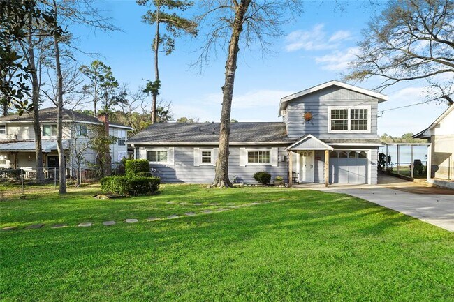 Building Photo - 13318 Southshore Dr