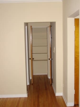 Linen closet 1317 1/2 W. Touhy, 2N - Touhy - by - the - Lake