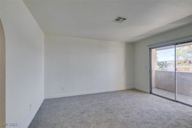 Building Photo - 1860 N Decatur Blvd