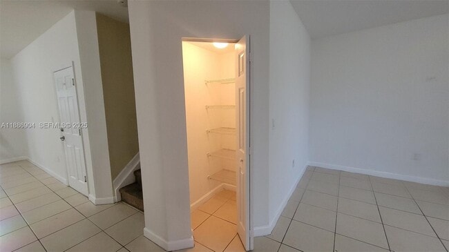 Building Photo - 4219 SW 164th Ct