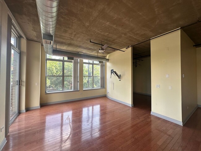 Building Photo - 111 S Morgan St