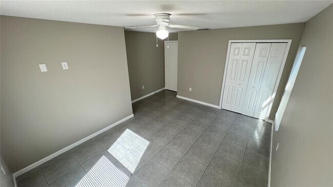 Building Photo - 1550 Pace Dr NW