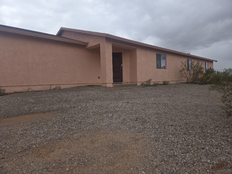 Primary Photo - 11459 W Anthony Dr