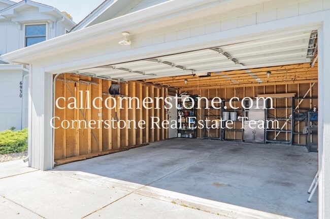 Building Photo - 6930 Casper Ct