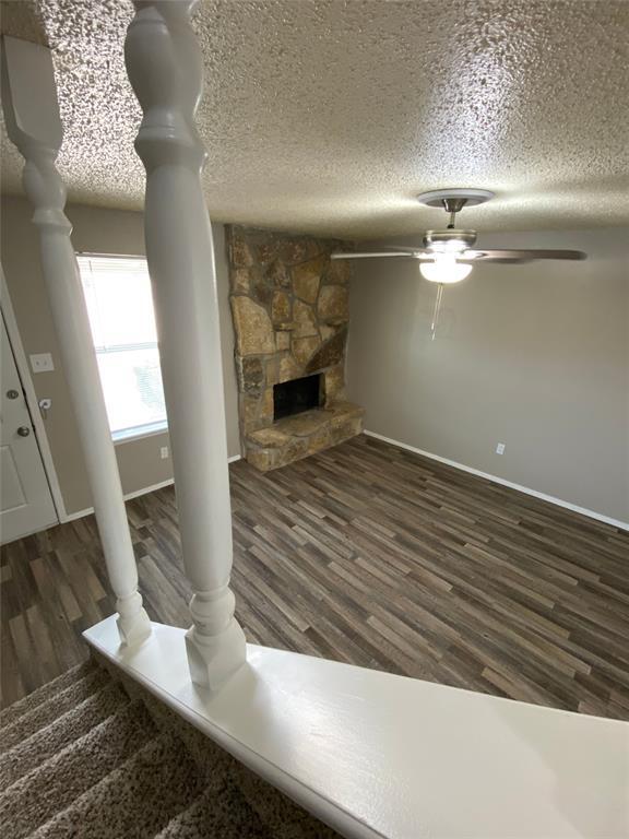 Building Photo - 1409 Courtney Pl