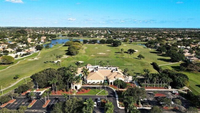 Building Photo - 6017 Newport Village Way