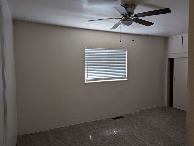 Building Photo - 17303 W Belmont Ave