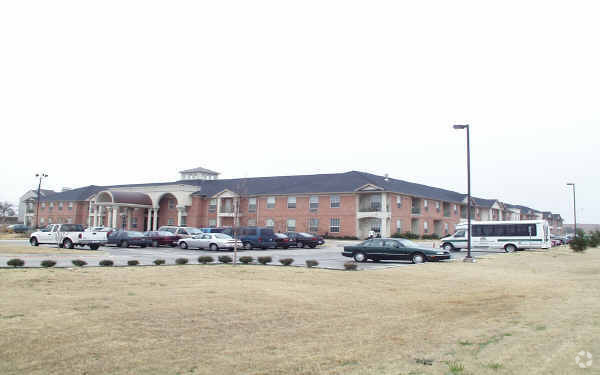 Building Photo - Emerson at Rosemeade Park
