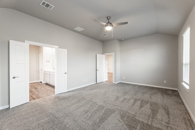 Building Photo - 22806 Theodoli Dr