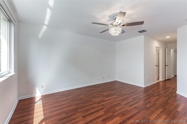 Building Photo - 5704 NW 127th Terrace