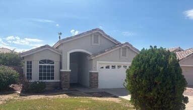 Building Photo - 2537 E Kent Ave