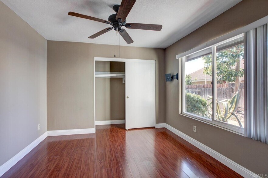 Private Room w/ Private Bathroom - 3607 W Park Balboa Ave