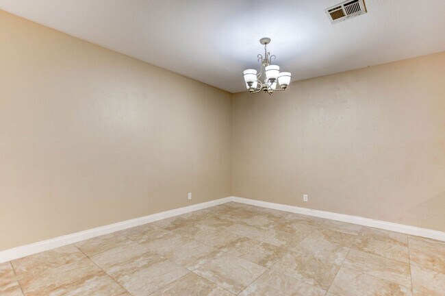 Building Photo - 3661 Renovah St