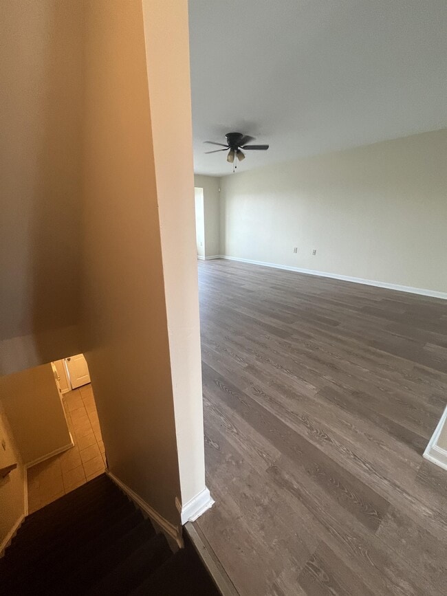 Building Photo - 118 Myatt Ct