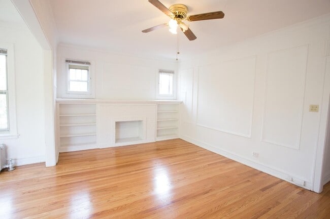 Floorplan - 5034-5046 S. Woodlawn Avenue