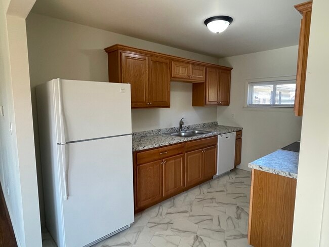 Building Photo - 307 Penn Ave