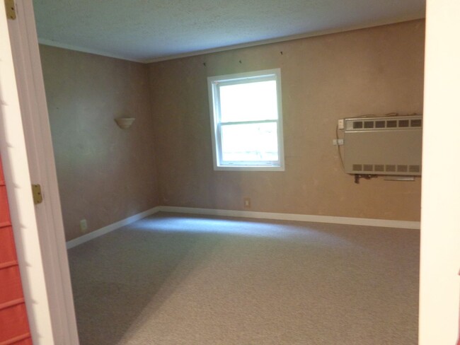 Building Photo - 417 Cobbs Creek Rd