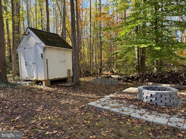 Building Photo - 5 Artillery Dr