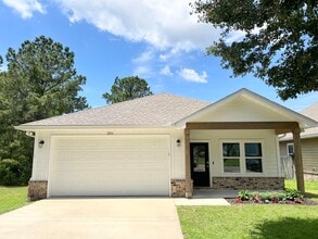 Building Photo - 201 Marsh Landing S