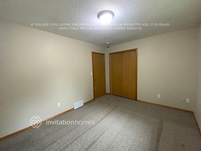 Building Photo - 11796 191st Ave NW