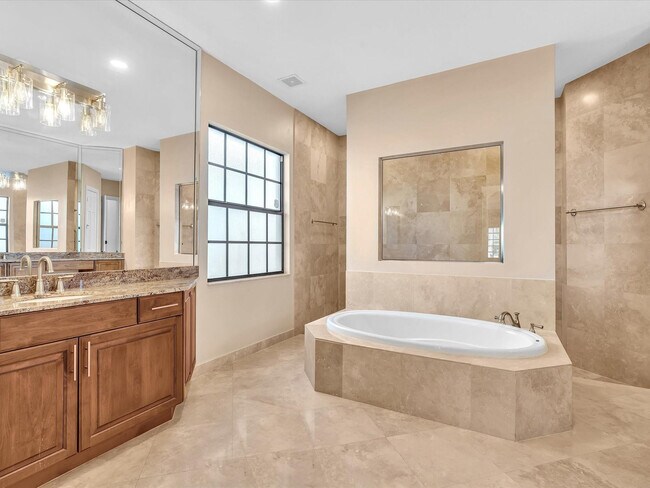 Building Photo - 3530 NW 87th Ave