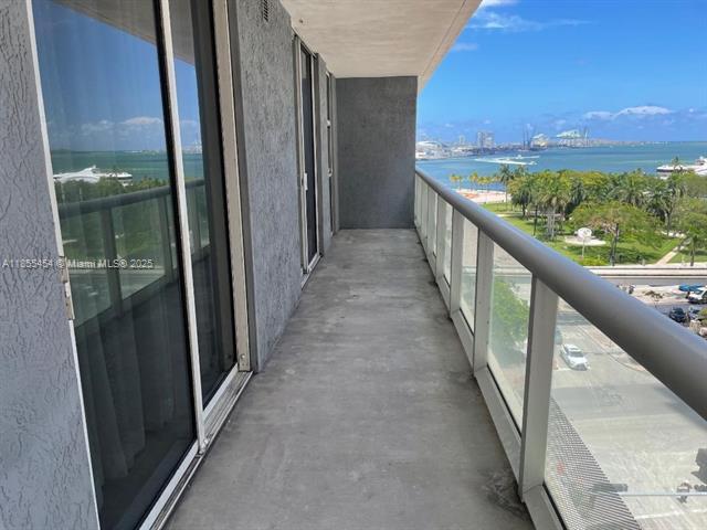 Building Photo - 50 Biscayne Blvd