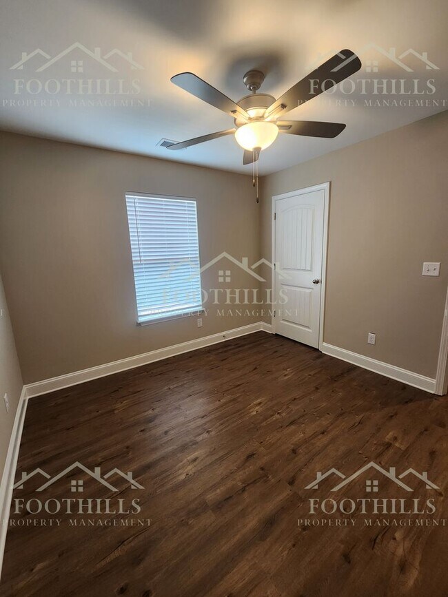 Building Photo - 113 Cypress Run