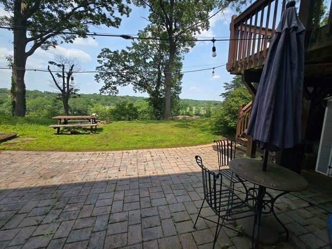 Building Photo - Amazing views overlooking the Raritan Rive...