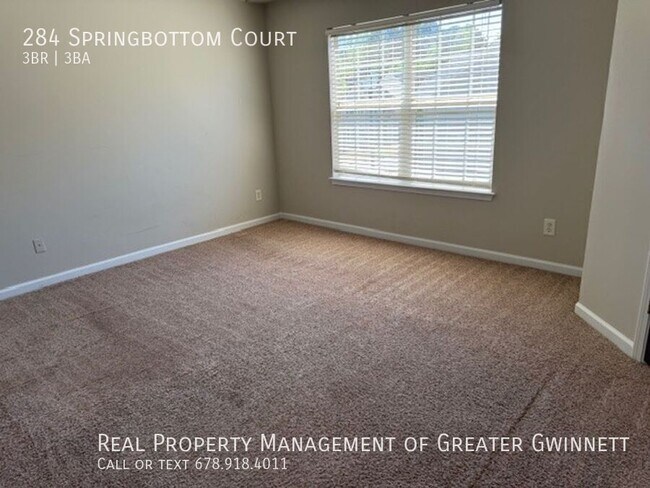 Building Photo - 284 Springbottom Ct SE