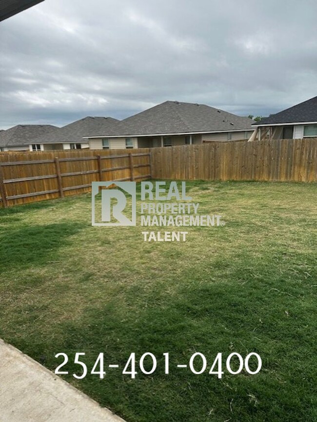 Building Photo - 3-bedroom, 2-bathroom home located in Temple