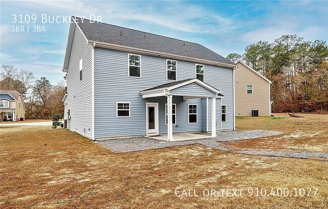 Building Photo - Beautiful House for Rent in a Fantastic Ne...