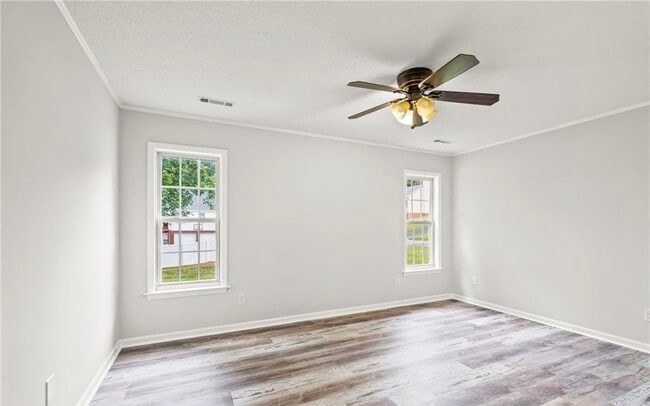 Building Photo - 3775 Wavebrook Ct