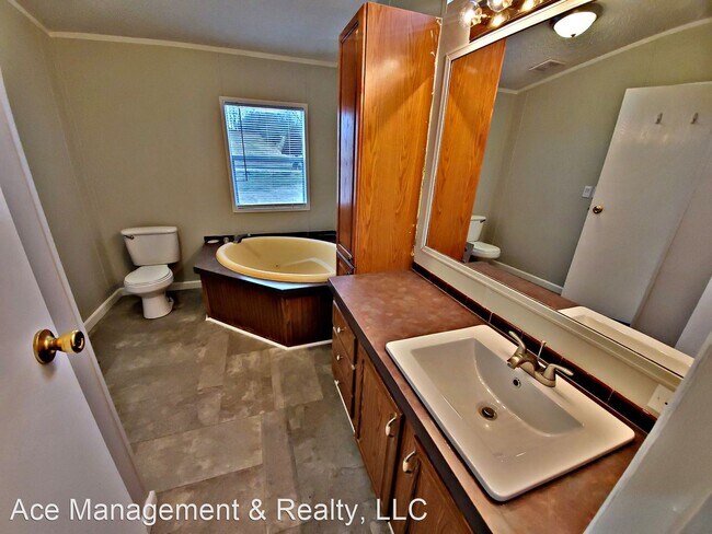 Building Photo - 3 br, 2 bath House - 372 County Rd 201