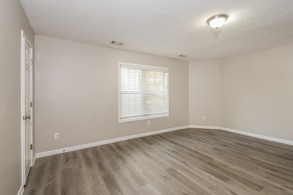 Building Photo - 655 Simon Ive Dr