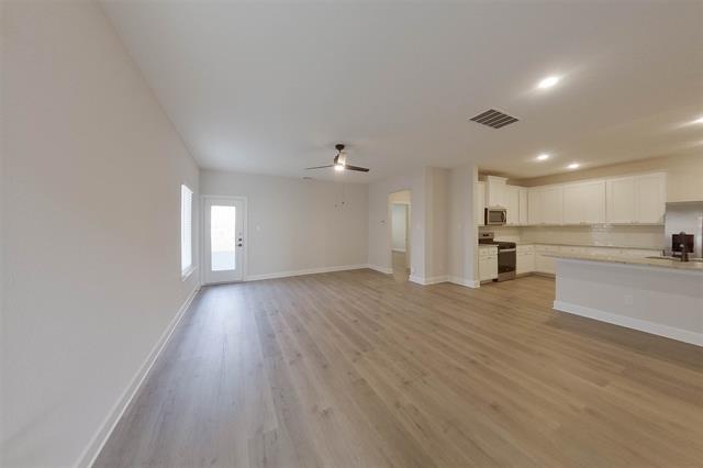 Building Photo - 1104 Dye Blvd