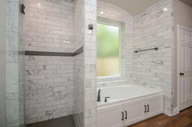 Building Photo - 14922 Indian Hill Trail