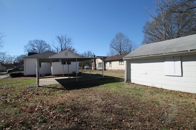 Building Photo - Exclusively Offered by Muse Realty, LLC
