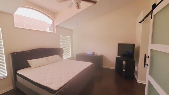 Building Photo - 2308 Lily Pad Ln