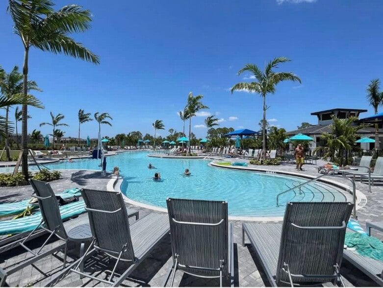 Building Photo - 17692 Santorini Ct