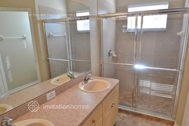 Building Photo - 6407 Bridgecrest Dr