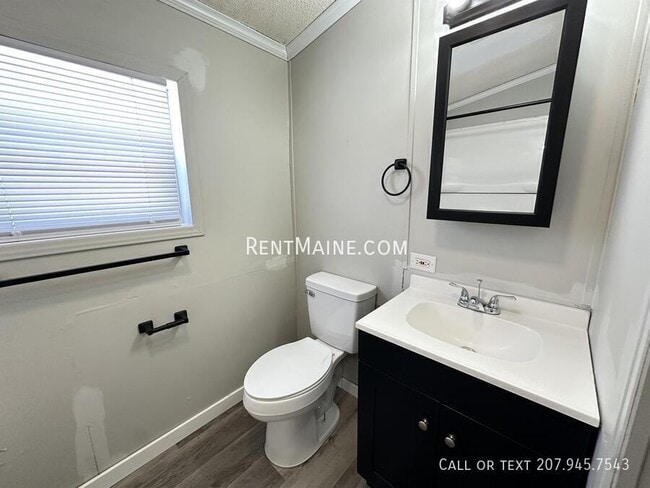 Building Photo - 1343 Ohio St